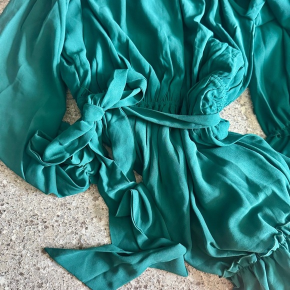 Baltic Born Hunter Green Maxi Off-the-Shoulder Dress, NWT, Women's Size M - Picture 4 of 6